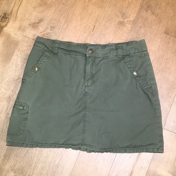 Croft & Barrow Skort khaki green - Picture 1 of 4